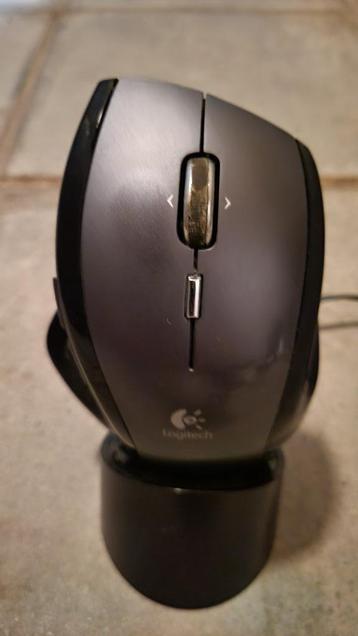 Muis logitech  beschikbaar voor biedingen