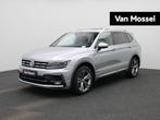 Volkswagen Tiguan Allspace 1.5 TSI R-Line Pano. Dak | LEDER, Auto's, 1502 kg, Gebruikt, Startonderbreker, Leder