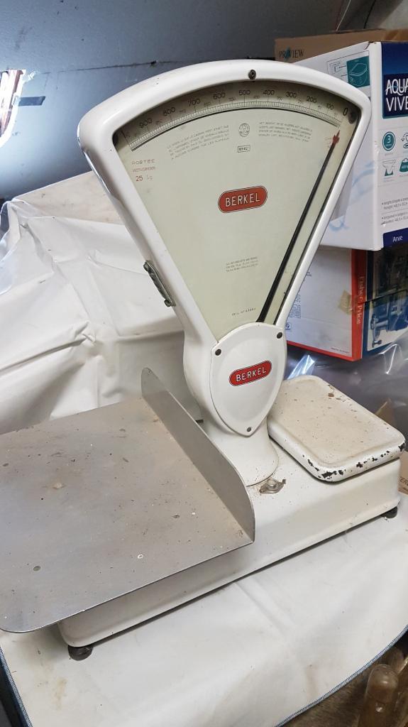 Grande balance Berkel (Belgique), Antiquités & Art, Antiquités | Ustensiles de cuisine, Enlèvement