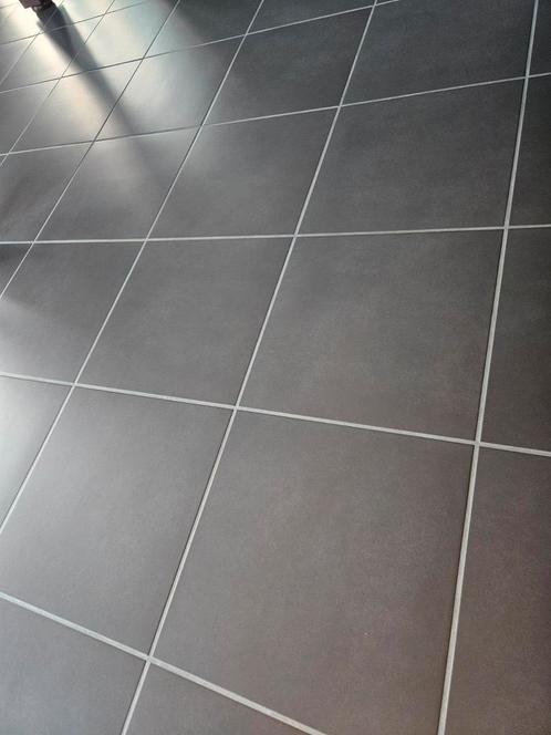 Carrelage 45x45cm 17m² + Plinthes 15 mètres courants, Doe-het-zelf en Bouw, Tegels, Nieuw, Ophalen