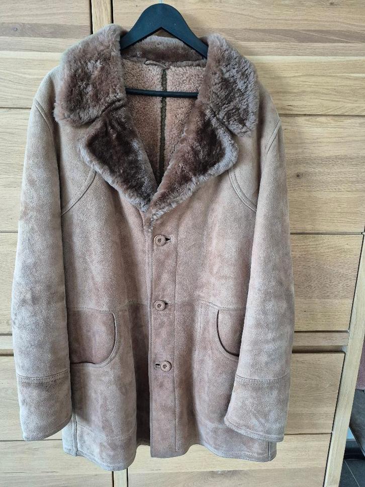 Gilet inversé en peau de mouton pour homme, Vêtements | Hommes, Vestes | Hiver, Comme neuf, Autres tailles, Brun, Enlèvement