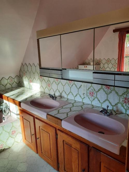 Retro roze badkamer, Huis en Inrichting, Badkamer | Badkamermeubels, Zo goed als nieuw, Wasbak of Wastafel, Ophalen