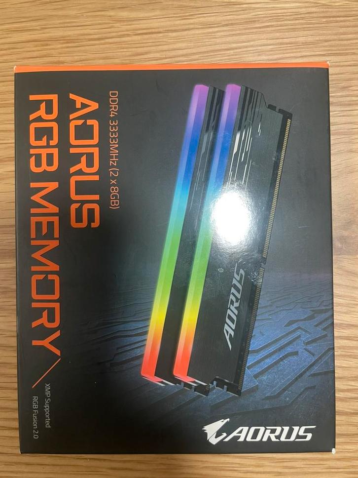 RAM AORUS RGB DDR4 3333 MHz – 16 Go (28 Go), Informatique & Logiciels, Mémoire RAM, Comme neuf, Desktop, 16 GB, DDR4, Enlèvement ou Envoi