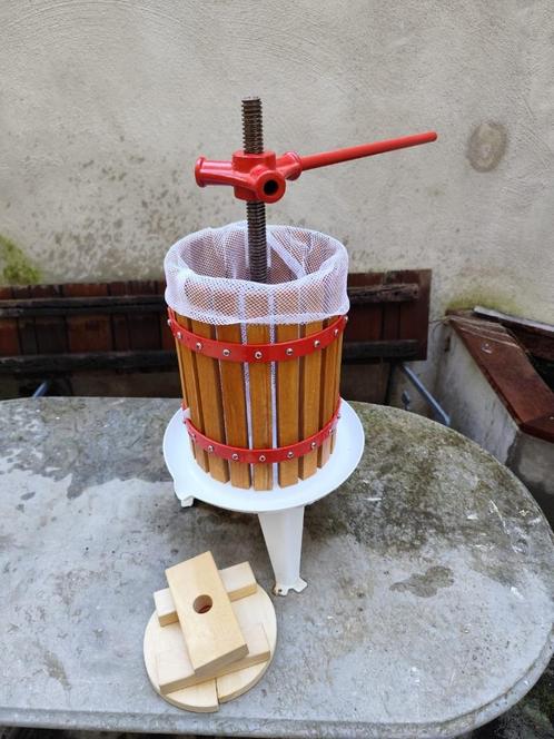 Juskys handmatige fruit- en wijnpers – 6L – Nieuwstaat, Hobby en Vrije tijd, Overige Hobby en Vrije tijd, Nieuw, Ophalen