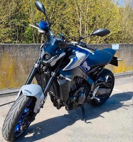 Yamaha MT09 / met akrapovic uiltaat / 8000 km, Motoren, Motoren | Yamaha, Particulier