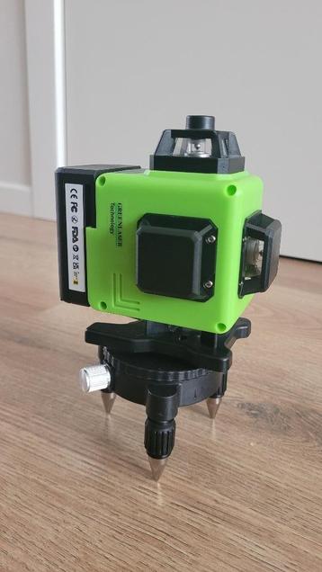 4D laser 16 groene lijnen met afstandsbediening  beschikbaar voor biedingen