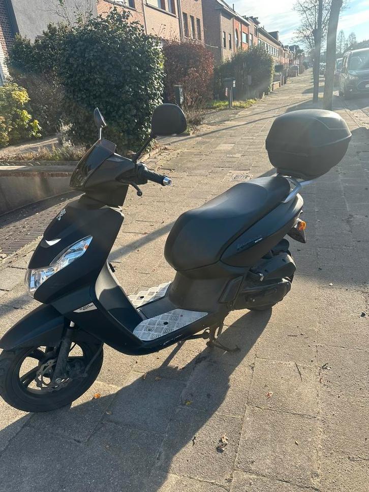 Peugeot Kisbee Classe B, Vélos & Vélomoteurs, Vélomoteurs & Scooters bridés, Comme neuf, Peugeot, Essence, Enlèvement
