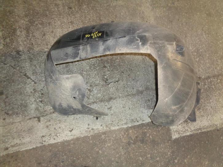 A vendre passage de roue avant droit Audi A3 8P, Auto-onderdelen, Carrosserie, Spatbord, Audi, Voor, Gebruikt, Ophalen