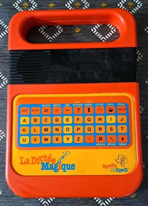 Magisch dictaat van Texas Instruments, Verzamelen, Film en Tv, Zo goed als nieuw, Film, Ophalen of Verzenden