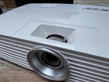 Beamer Acer P1150 projector beschikbaar voor biedingen