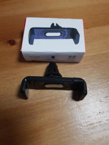 Smartphone houder voor ventilatie rooster  beschikbaar voor biedingen