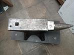 65 kg aambeeld, Ophalen