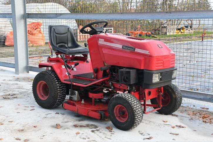 Westwood S1600 gazon zitmaaier, Tuin en Terras, Zitmaaiers, Gebruikt, 90 tot 120 cm, Elektrische starter, Opvangzak, Opvangbak
