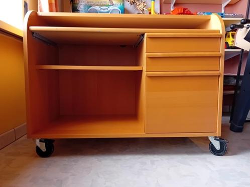3 Bureaus, Huis en Inrichting, Bureaus, Zo goed als nieuw, Bureau, Ophalen