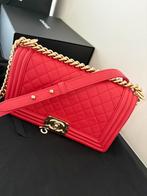 Chanel Caviar medium Boy Bag, Ophalen of Verzenden, Zo goed als nieuw, Rood, Handtas