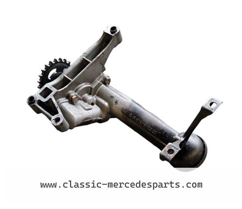 Motor oliepomp Mercedes E300 Turbodiesel origineel om606, Auto-onderdelen, Motor en Toebehoren, Mercedes-Benz, Gebruikt, Ophalen of Verzenden