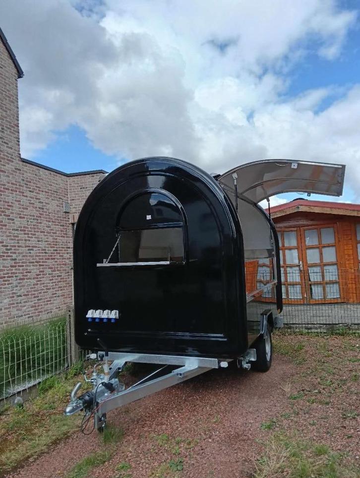 Remorque alimentaire noire neuve - 2,8 m - Entièrement équip, Caravanes & Camping, Caravanes & Camping Autre, Neuf, Enlèvement