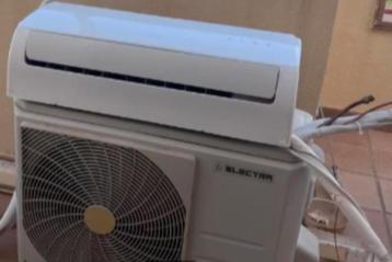 vaste airco, Enlèvement, Comme neuf, Ventilation, Télécommande