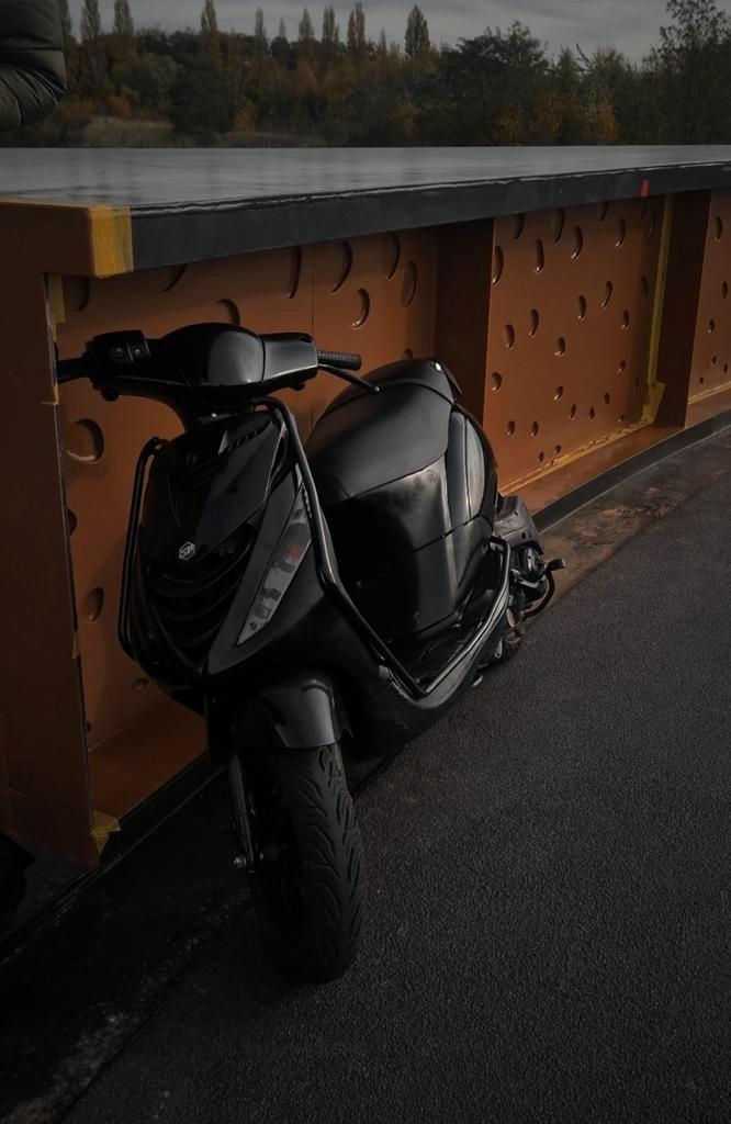 piaggio zip 4 takt b klasse carbu, Fietsen en Brommers, Scooters | Piaggio, Zo goed als nieuw, Zip, Klasse B (45 km/u), Benzine