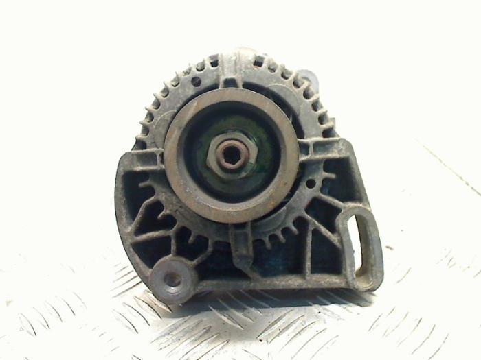 Dynamo d'un Fiat Stilo, Autos : Pièces & Accessoires, Moteurs & Accessoires, Fiat, Utilisé, 3 mois de garantie, Enlèvement ou Envoi