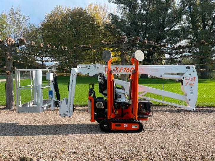 EasyLift R160 Spinhoogwerker (2) (bj 2018), Zakelijke goederen, Machines en Bouw | Liften, Steigers en Ladders