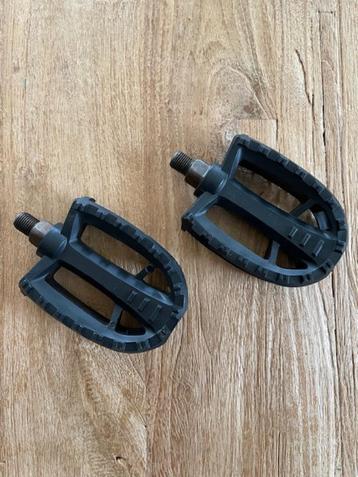 Fietspedalen beschikbaar voor biedingen