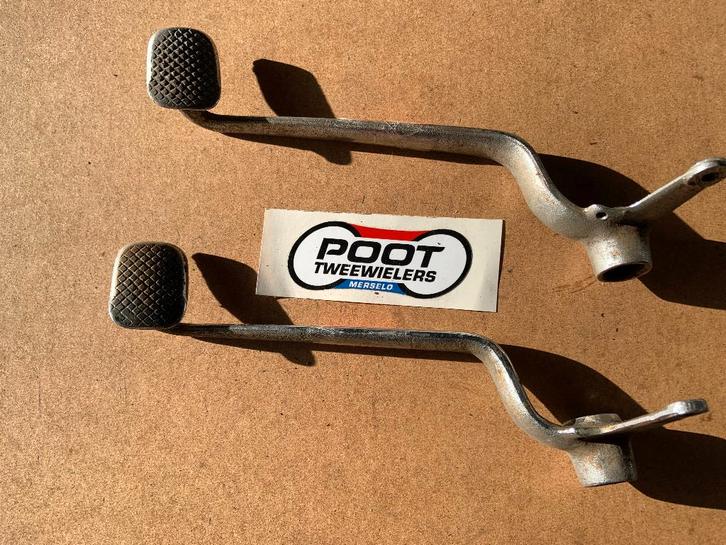 SUZUKI GT 250 Voetremmen, Motos, Pièces | Suzuki, Utilisé, Enlèvement