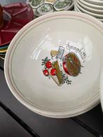 Borden, Huis en Inrichting, Keuken | Servies, Ophalen, Zo goed als nieuw, Overige stijlen, Bord(en)