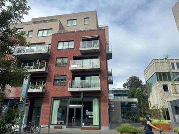 Appartement te huur in Roeselare, 2 slpks disponible aux enchères