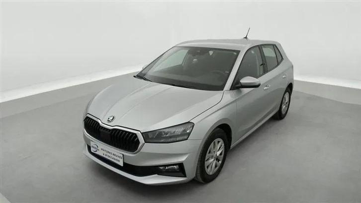 Skoda Fabia 1.0 TSI 110 Cv DSG Ambition (bj 2023, automaat), Auto's, Skoda, Bedrijf, Te koop, Fabia, ABS, Boordcomputer, Centrale vergrendeling
