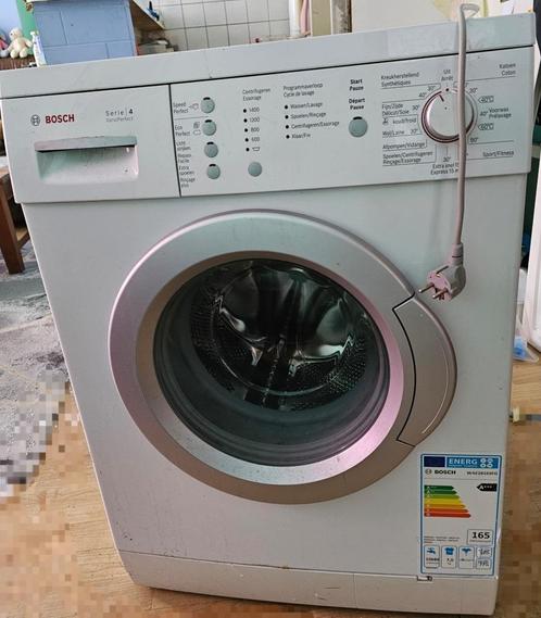 Machine à laver Bosch série 4 - Coût neuf 600 euros, Electroménager, Lave-linge, Utilisé, Chargeur frontal, 6 à 8 kg, 1200 à 1600 tours