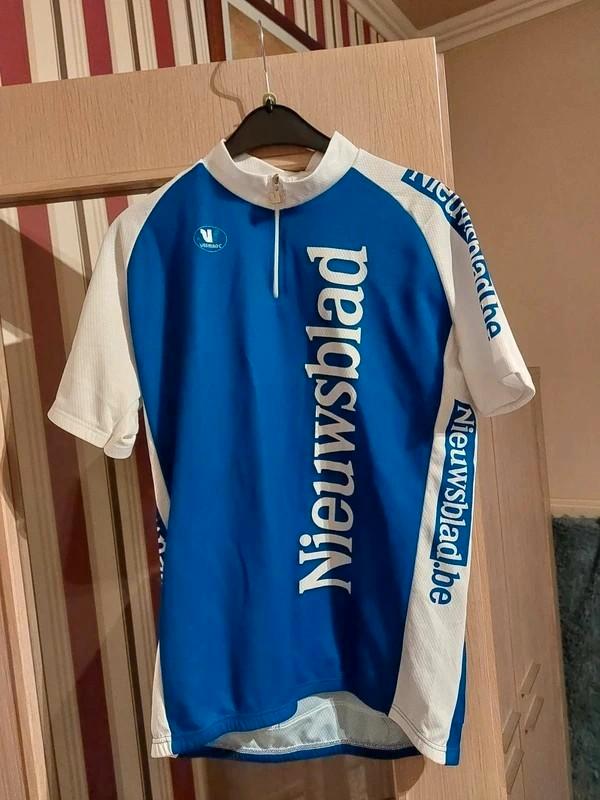 wielershirt / Het Nieuwsblad, Sport en Fitness, Wielrennen, Zo goed als nieuw, Kleding, Verzenden