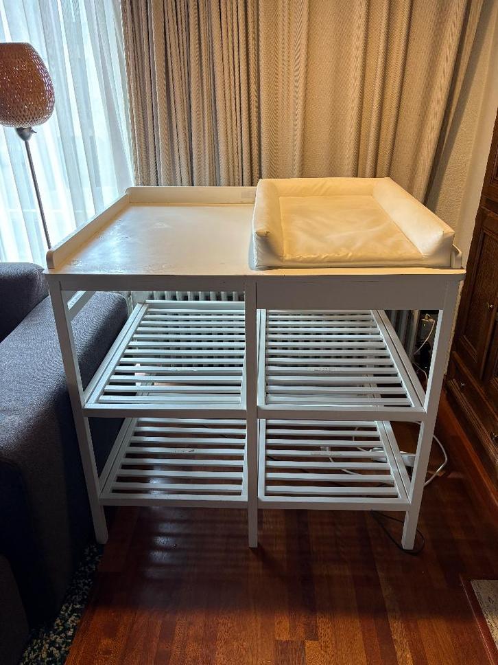 Verschoontafel baby inclusief verschoonkussen, Kinderen en Baby's, Badjes en Verzorging, Gebruikt, Overige typen, Overige merken