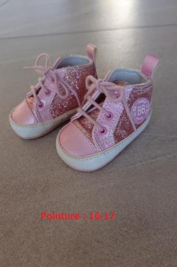 Chaussures enfants - plusieurs paires, pointure 16 à 26 disponible aux enchères