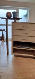 Meuble magasin (comptoir), Articles professionnels, Aménagement de Bureau & Magasin | Entrepôt, Rayonnage & Stockage, Enlèvement