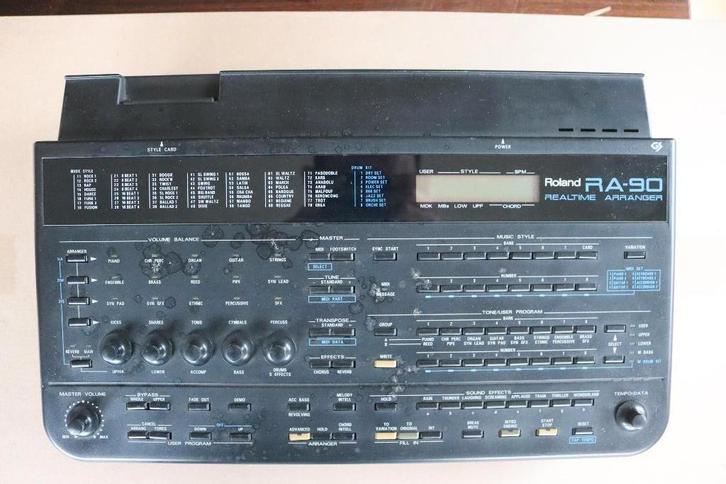 Roland RA-90 Arranger gebruikt, Musique & Instruments, Équipement Midi, Enlèvement
