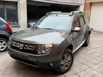 Dacia Duster 1.2i Essence Euro 5b 9/2014 Cuir Clim Gps Jante beschikbaar voor biedingen