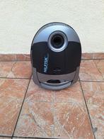 Aspirateur de la marque Nilfisk en bon état, Electroménager, Enlèvement ou Envoi, Aspirateur