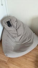 Petit fauteuil en pouf a vendre zitzak, Ophalen, Zo goed als nieuw, Zitzak