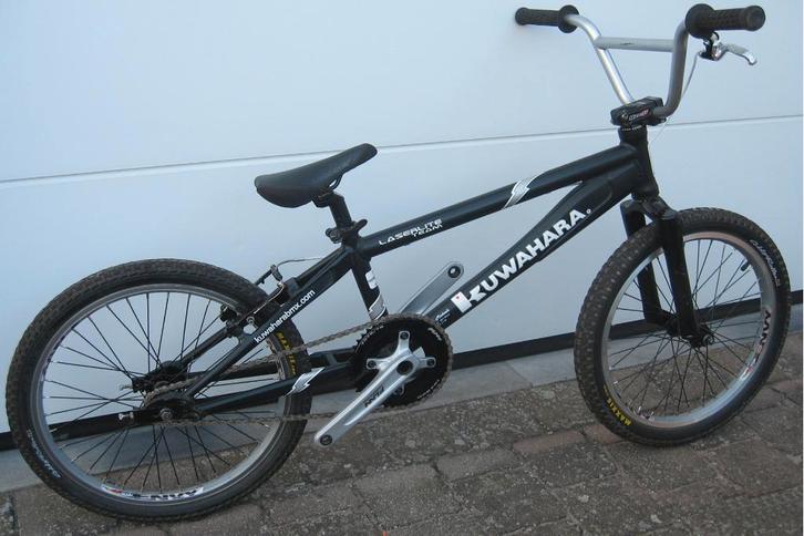 RACE BMX KUWAHARA LASERLITE PRO TEAM, Vélos & Vélomoteurs, Vélos | BMX & Freestyle, Comme neuf, Aluminium, V-brakes, Enlèvement