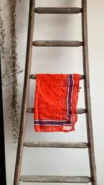 Vintage sjaal / foulard, Doe-het-zelf en Bouw, Ladders en Trappen, Ophalen, Zo goed als nieuw