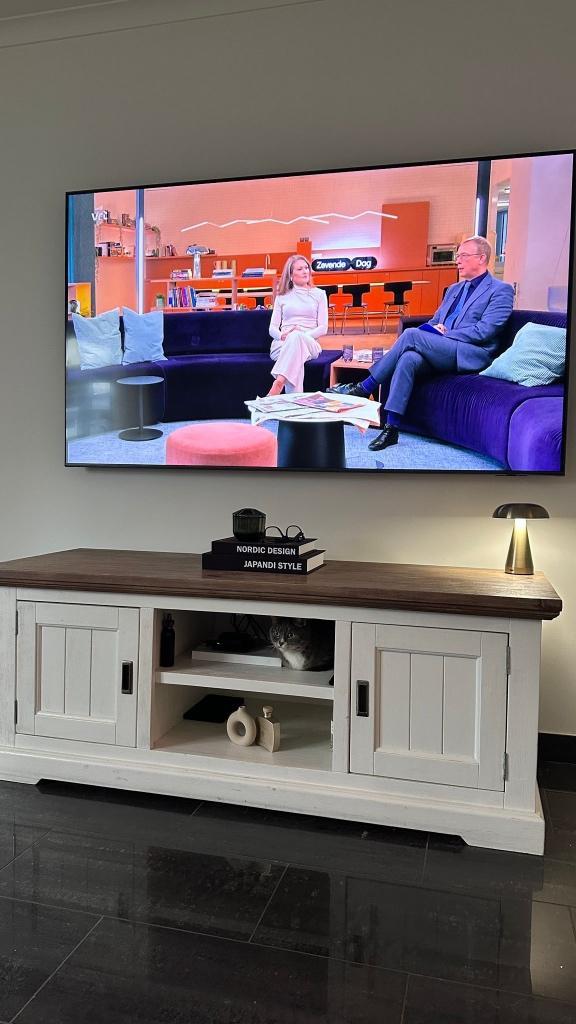 Complete eetkamer met tafel,tv-kast,salontafel en 6 stoelen, Huis en Inrichting, Complete eetkamers, Ophalen