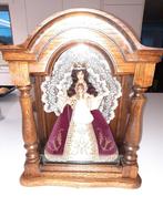 Maria in houten kapel, Antiek en Kunst, Antiek | Religieuze voorwerpen, Ophalen