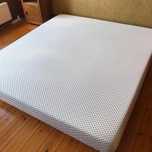 Tempur 2persoonsmatras en bed 180 x 200 (t.w.v. > 4000€), Huis en Inrichting, Slaapkamer | Matrassen en Bedbodems, Zo goed als nieuw