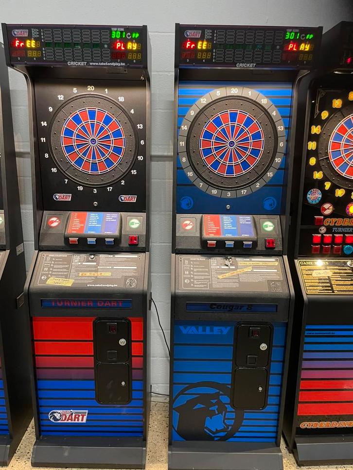 25 x elektronische darts / dartkast te koop, Sport en Fitness, Darts, Zo goed als nieuw, Dartbord, Elektronisch, Soft tip, Ophalen
