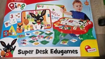 Bing speeltafel met spelletjes beschikbaar voor biedingen