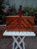 Vintage houten naaikist, Ophalen, Zo goed als nieuw, Overige typen