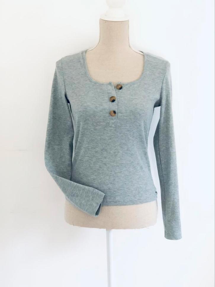 Grijze T-shirt van shein, Kleding | Dames, T-shirts, Zo goed als nieuw, Maat 36 (S), Grijs, Lange mouw, Ophalen of Verzenden