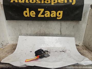 Gasklephuis van een Peugeot 208 beschikbaar voor biedingen