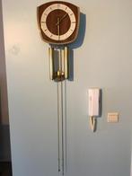 Vintage Junghans wandklok, Maison & Meubles, Accessoires pour la Maison | Horloges, Comme neuf, Enlèvement ou Envoi, Horloge murale